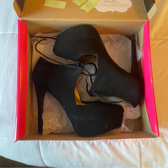 Suede High Heel Platform Tie Up Pumps Charolette Russe Black Shoes - Picture 4 of 11